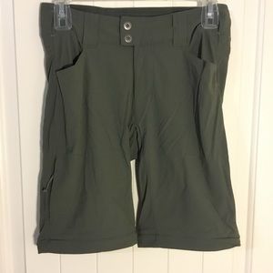 Columbia Convertible Pants Size 2 Short.